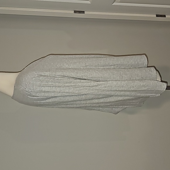 Lane Bryant Ribbed Heather Gray Faux Wrap Knit Top Size 18/20 New Without Tags - Picture 10 of 15
